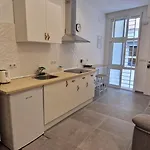 Estudio Capuchinos A * Málaga